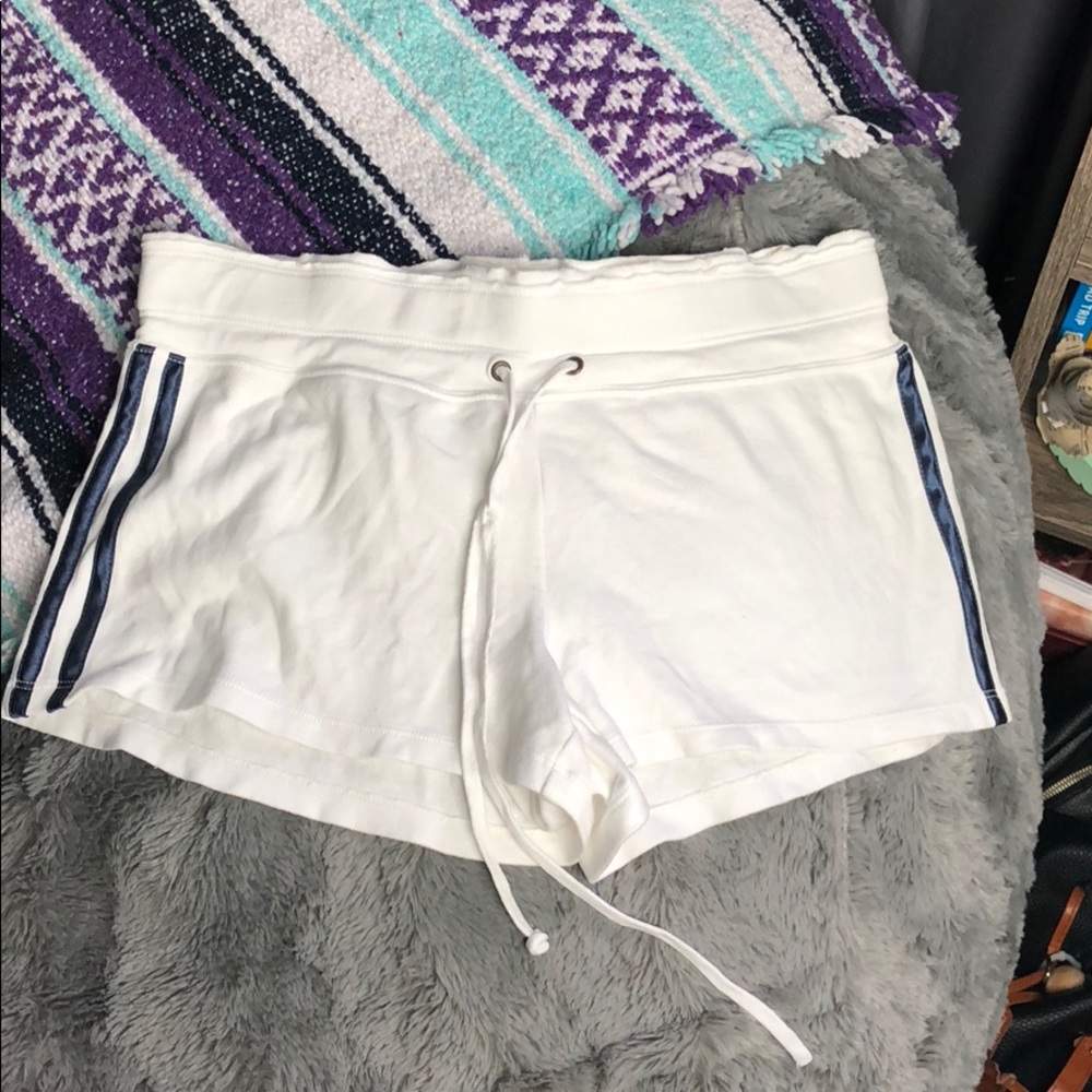 No Boundaries white shorts with navy blue stripes